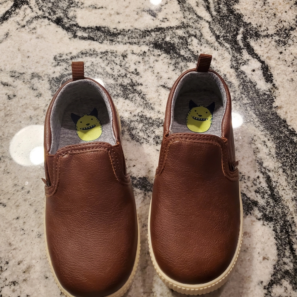 Carter's brown Loafers